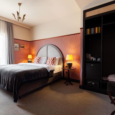 Communal Hotel Kutaiszi Kültér fotó